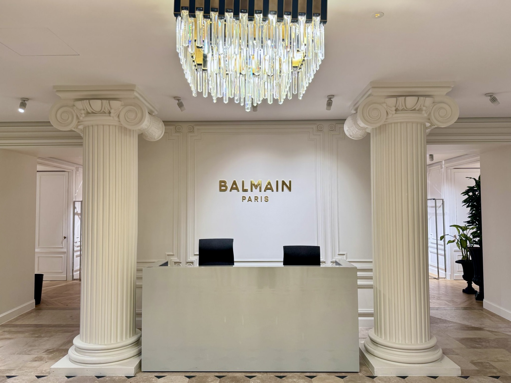 balmain-paris-hq-showroom-paris-france