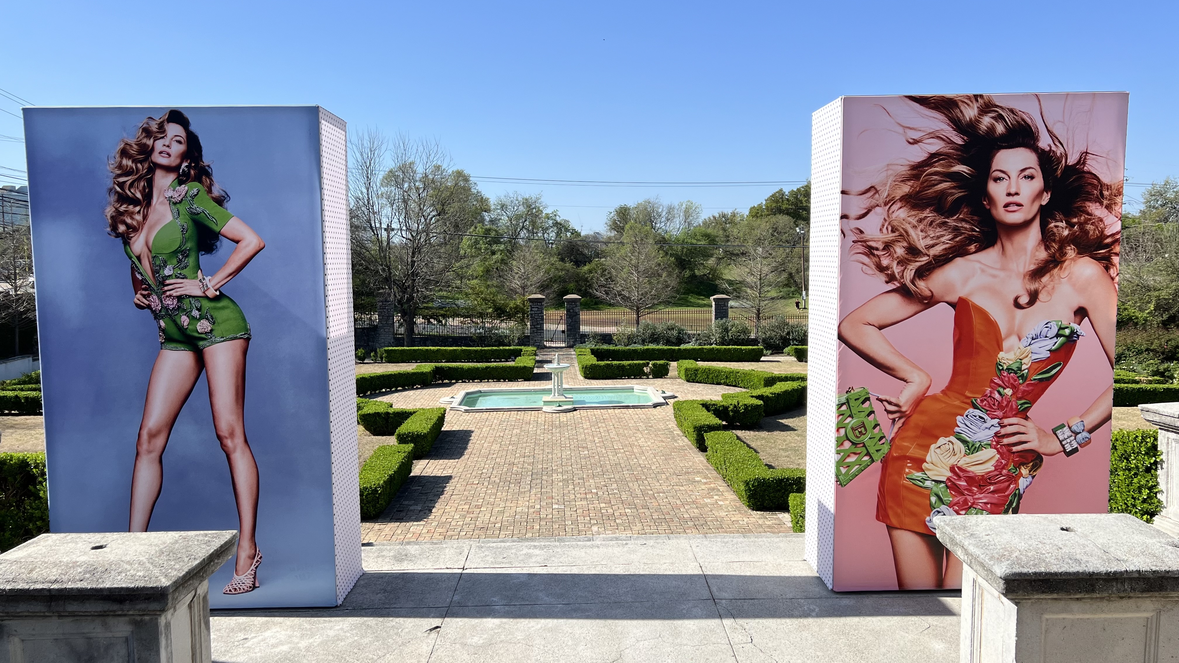 balmain-paris-x-sxsw-at-the-comodore-perry-estate-austin-texas